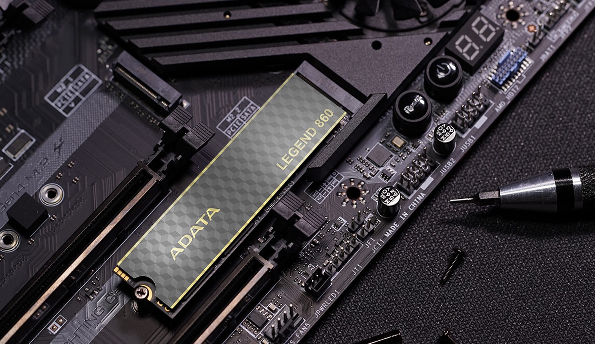 Solid-State Drive (SSD) ADATA Legend 860, 1TB, PCI Express 4.0 x4